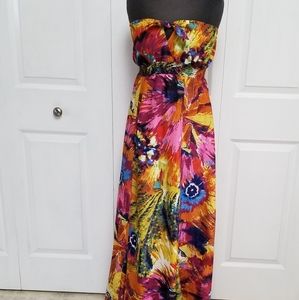 Woman's Bellatrix Medium Strapless Maxi Dress